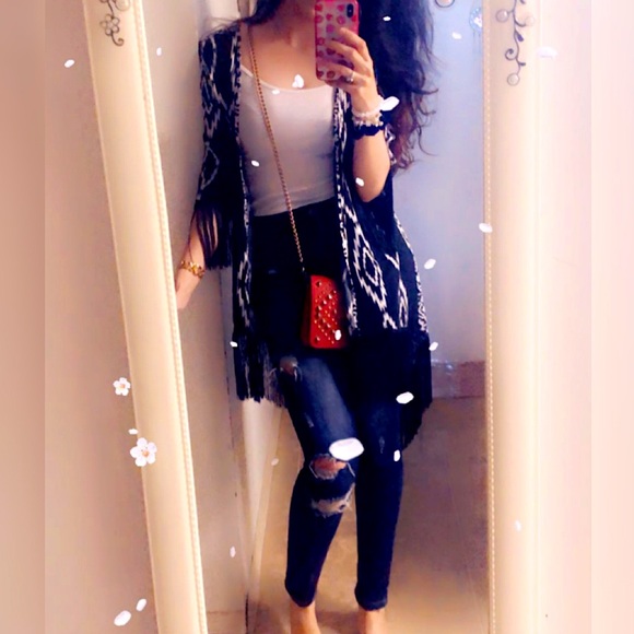 BUY OR ADD ON AS GIFT💝 Fringe Cardigan SPC🌻 - Picture 3 of 6